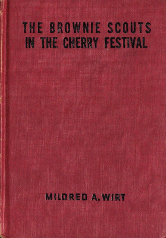 The Brownie Scouts in the Cherry Festival